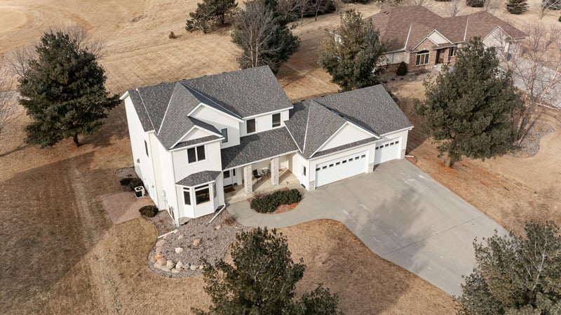 620 Carnoustie Pl SE, Pine Island, MN 55963