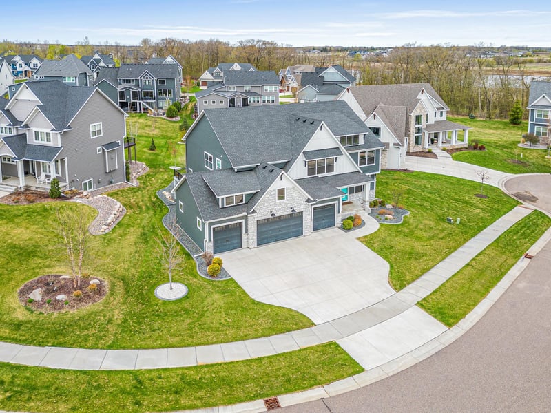 7651 Walnut Grove Ln N, Maple Grove, MN 55311