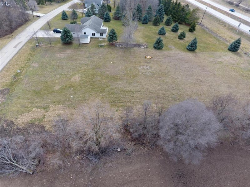403 27th Dr NW, Austin, MN 55912