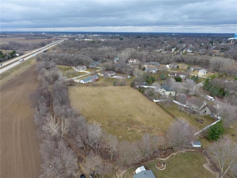 600 27th Dr NW, Austin, MN 55912