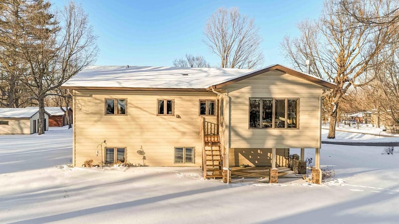 116 Maplewood Dr, Randall, MN 56475
