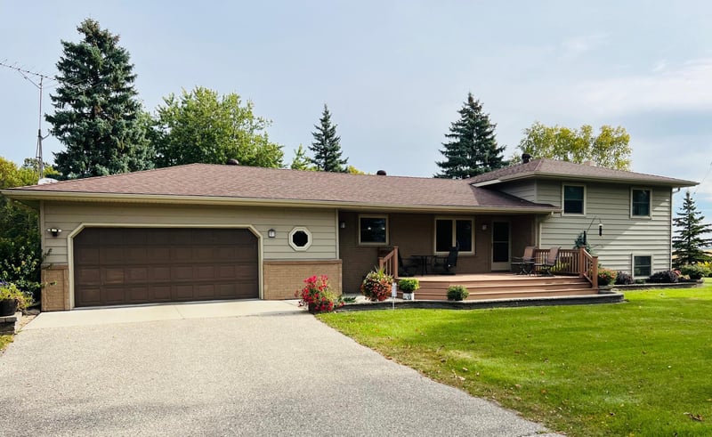 10617 130th Ave NE, Thief River Falls, MN 56701