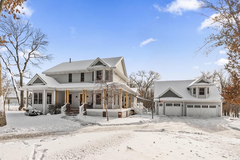 16071 Royal Rd, Ramsey, MN 55303