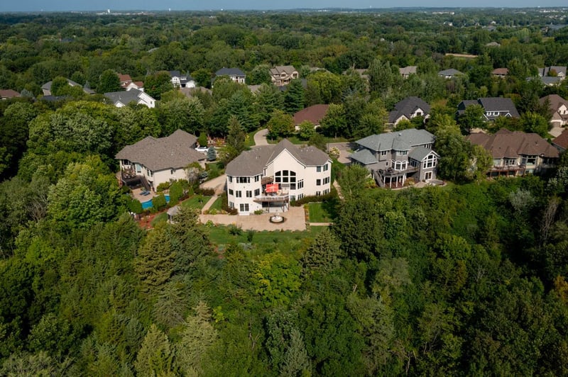 19115 Vogel Farm Trl, Eden Prairie, MN 55347