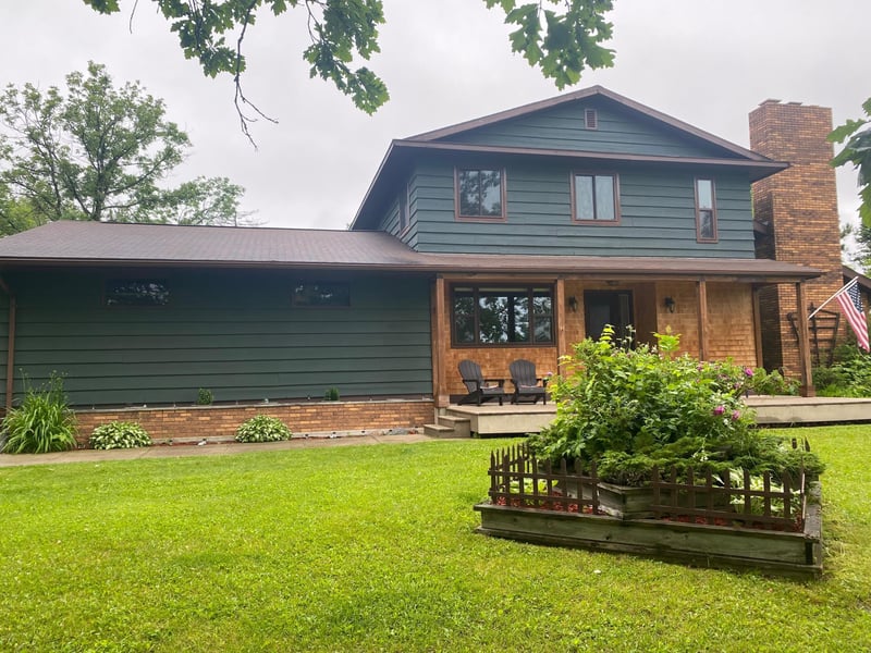 553 Kelly Creek Dr NW, Baudette, MN 56623