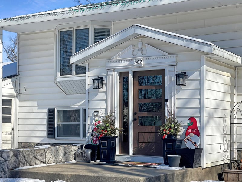302 S Tyler St, Tyler, MN 56178