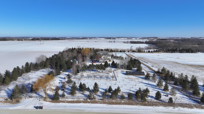 11679 85th St NW, Pine Island, MN 55963