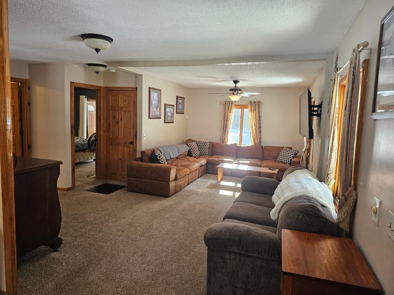 17352 County Road 11, Crosby, MN 56441