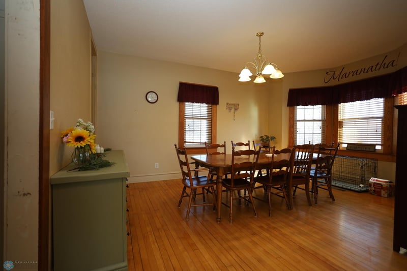 201 2nd St NW, Climax, MN 56523