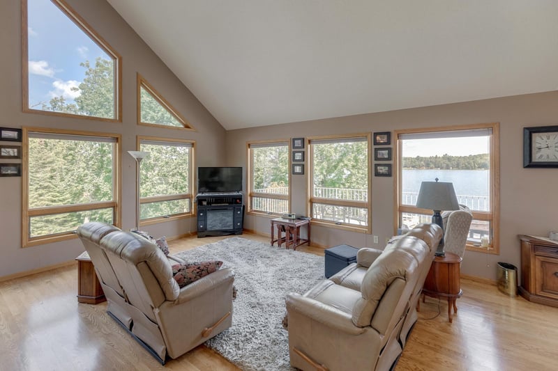 51216 Wolf Ridge Dr, Cass Lake, MN 56633