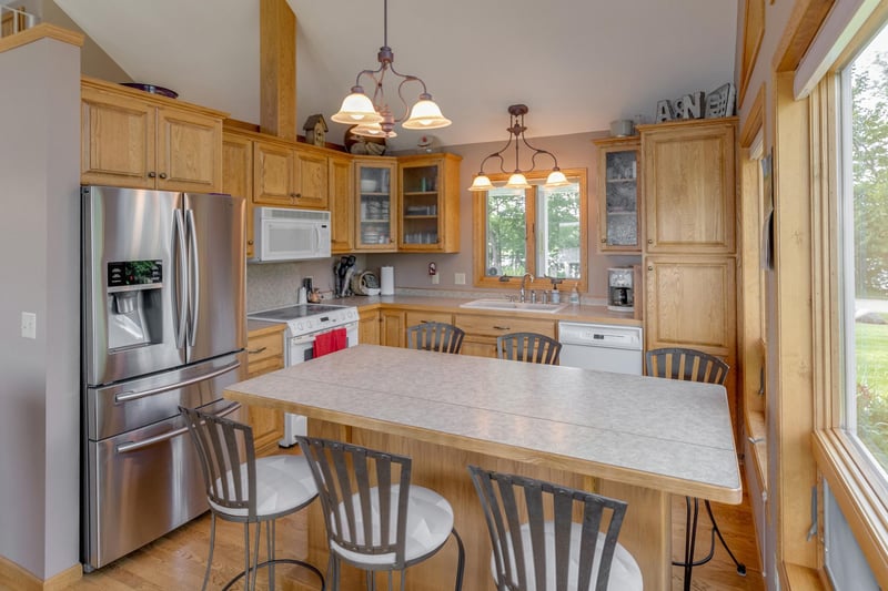51216 Wolf Ridge Dr, Cass Lake, MN 56633