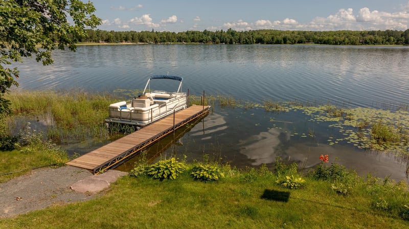 51216 Wolf Ridge Dr, Cass Lake, MN 56633
