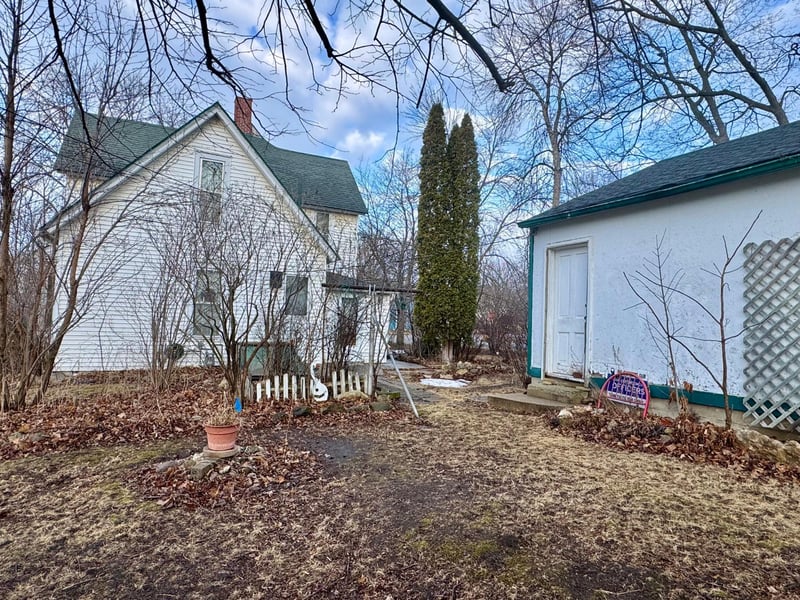 321 N Section Ave, Spring Valley, MN 55975
