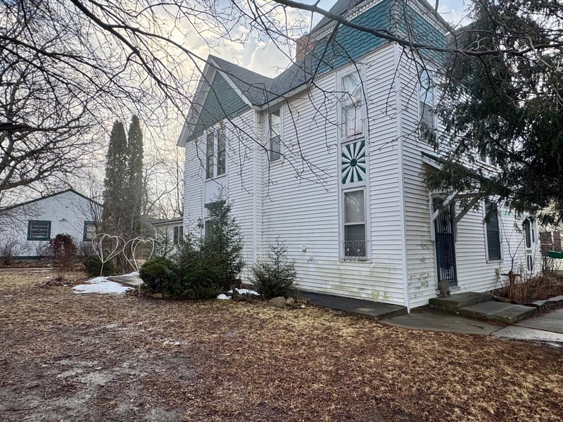 321 N Section Ave, Spring Valley, MN 55975
