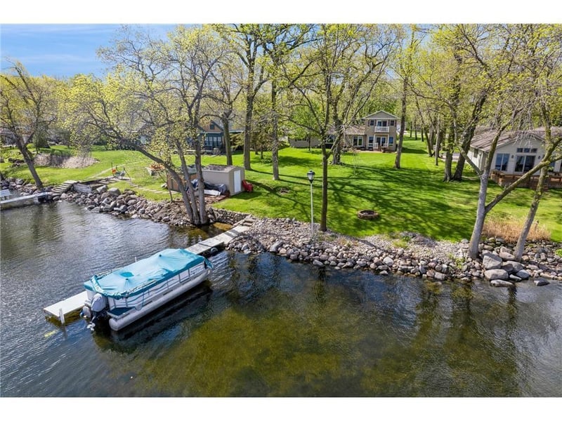 711 Marian St, Waterville, MN 56096
