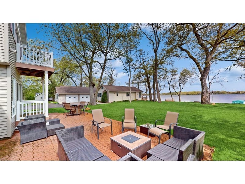 711 Marian St, Waterville, MN 56096