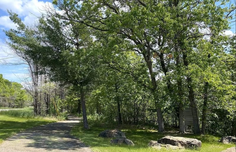 6655 Captains Dr NW, Sauk Rapids, MN 56379