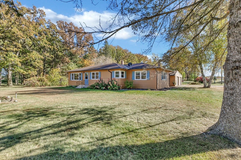 31 Ash St, Flensburg, MN 56328
