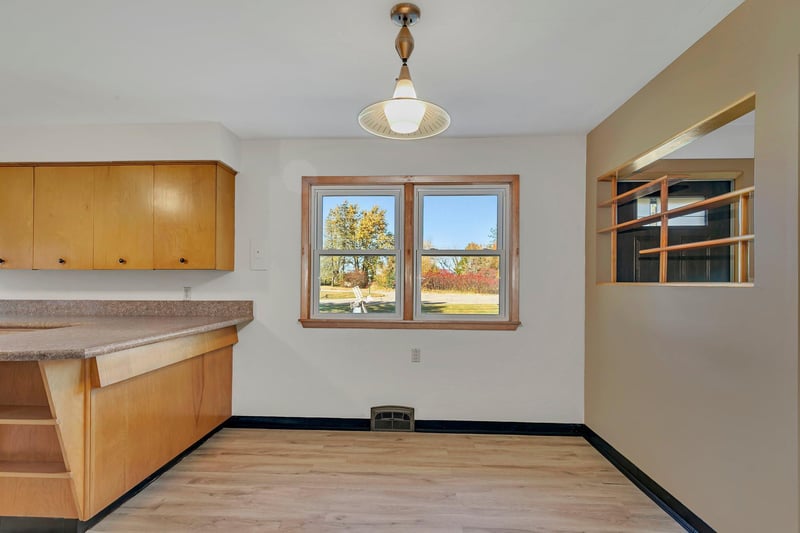 31 Ash St, Flensburg, MN 56328