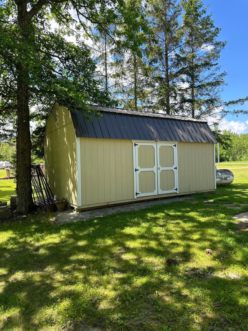 1107 Jochim Dr NW, Baudette, MN 56623