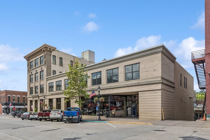 222 Bush St #304, Red Wing, MN 55066