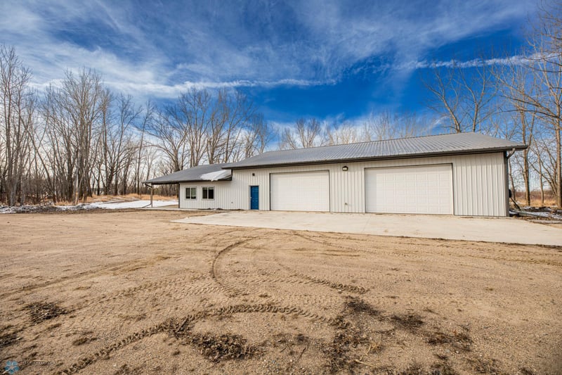1933 190th St N, Hawley, MN 56549
