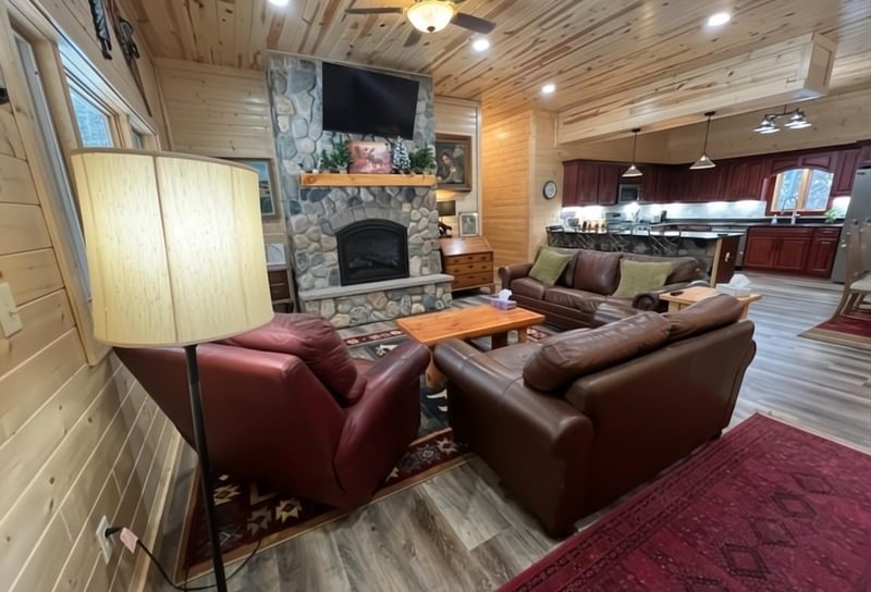 1741 Everett Bay Rd, Tower, MN 55790