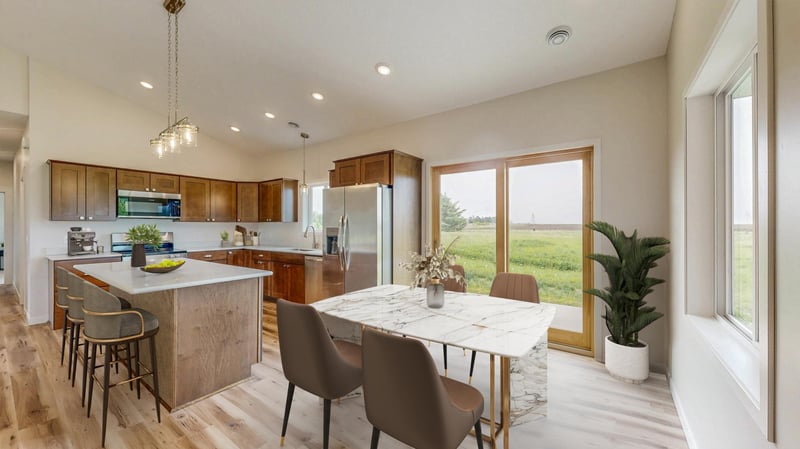 619 6th St, West Concord, MN 55985