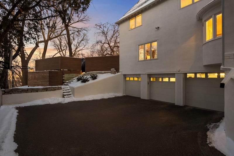 1510 Mount Curve Ave, Minneapolis, MN 55403