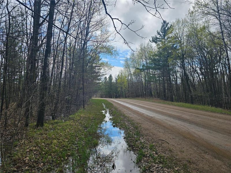 23092 Iron Hub Rd, Deerwood, MN 56444