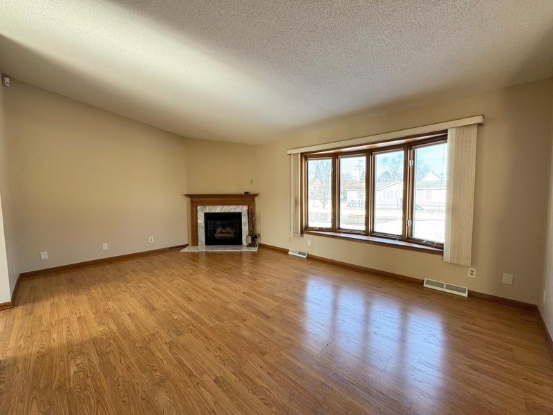 509 W Elizabeth Ave, Keewatin, MN 55753