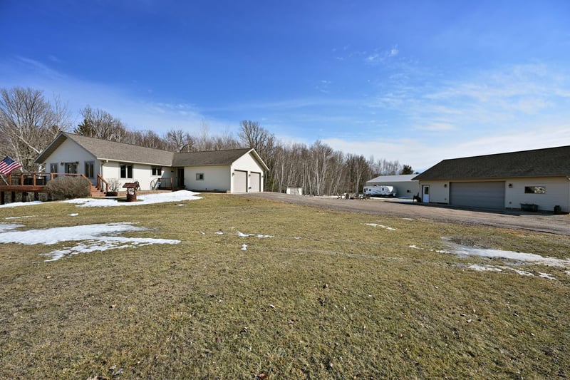 W3175 Church Rd, Sarona, WI 54870