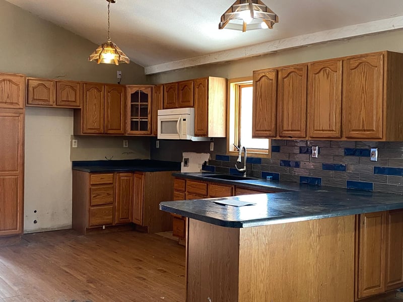 444 28th St, New Auburn, WI 54757