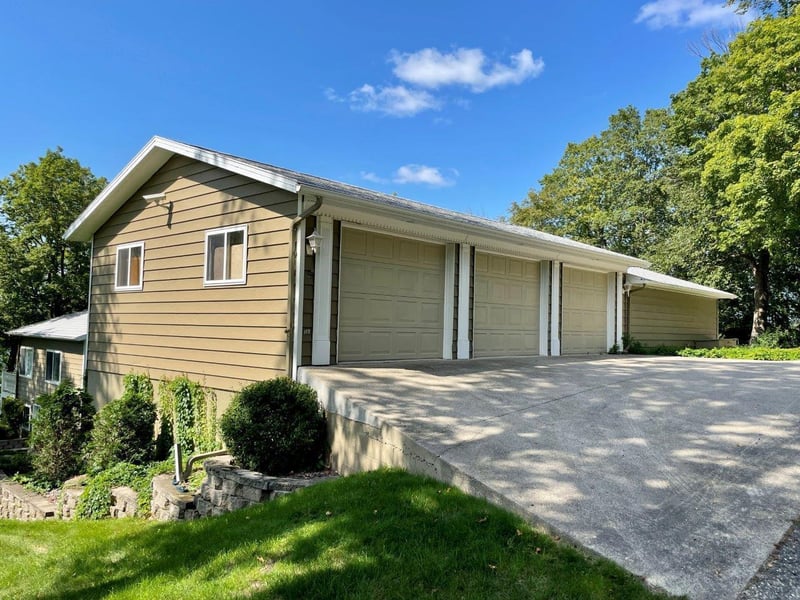 46525 Birch Grove Dr, Pelican Rapids, MN 56572