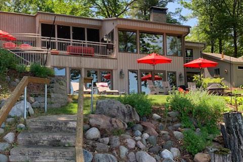 33445 Cobalt Cir NW, Cambridge, MN 55008