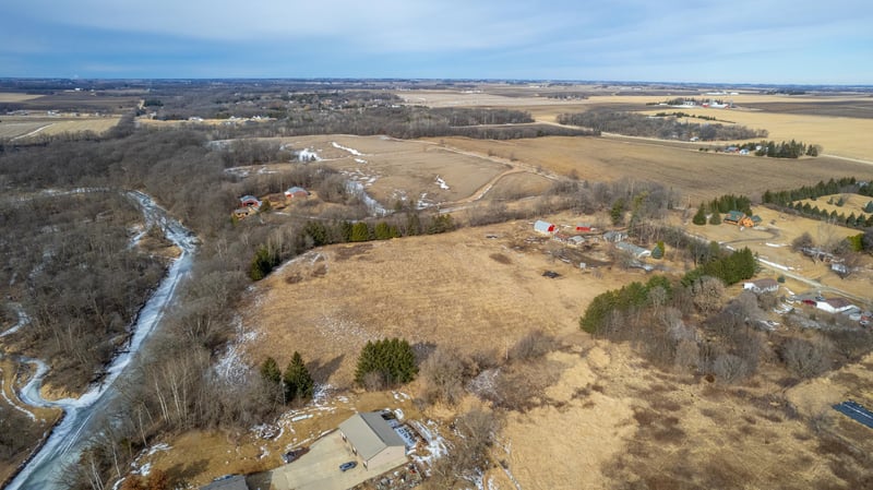 1105 7th St W, Mantorville, MN 55955
