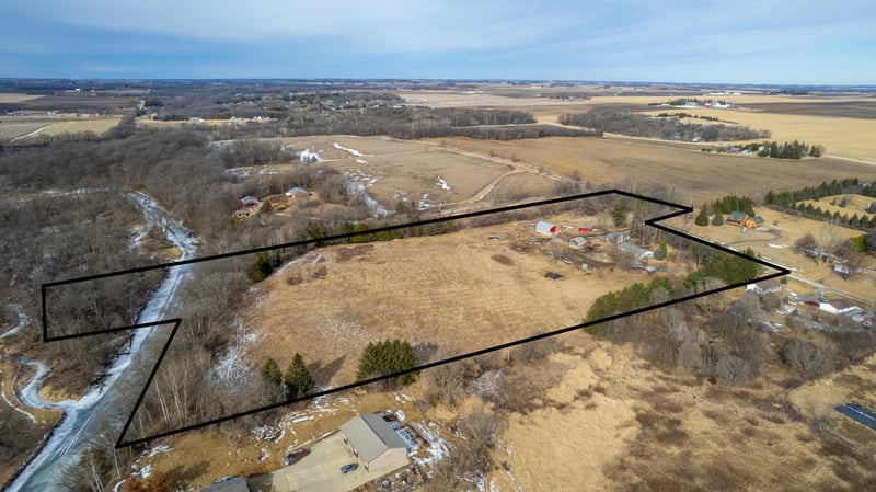 1105 7th St W, Mantorville, MN 55955