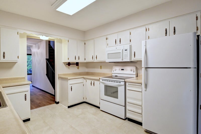 21414 Tulip St NW, Oak Grove, MN 55303