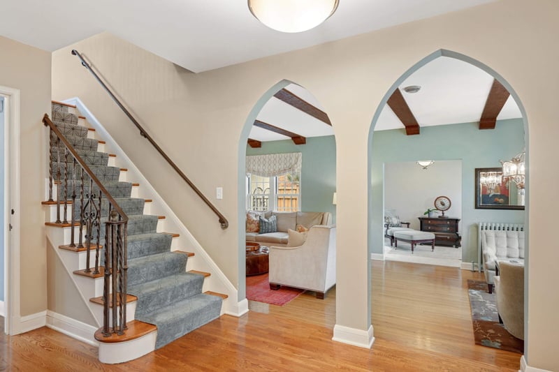 4404 Sunnyside Rd, Edina, MN 55424