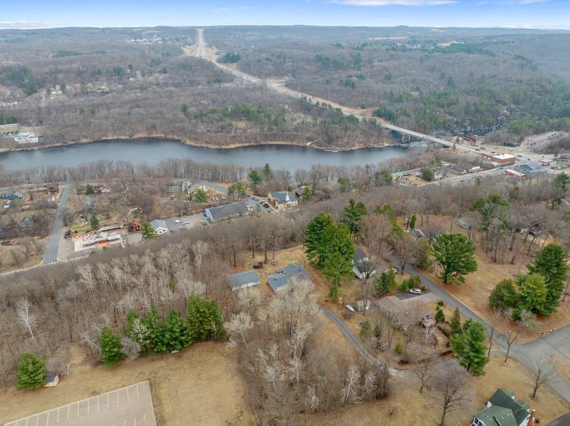 530 Center St, Taylors Falls, MN 55084