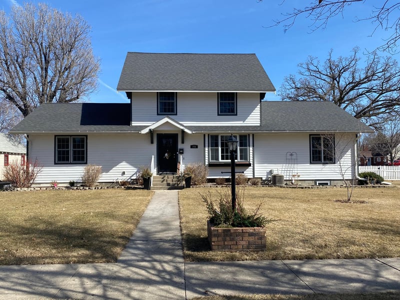 725 12th St S, Benson, MN 56215