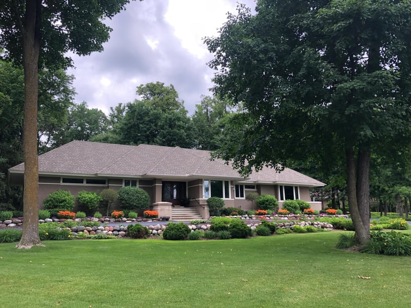 8700 Sherwood Bluff, Eden Prairie, MN 55347