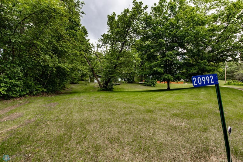 20992 Carr Rd, Rochert, MN 56578