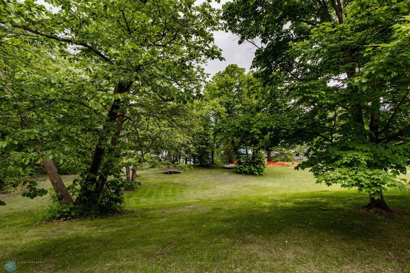 20992 Carr Rd, Rochert, MN 56578