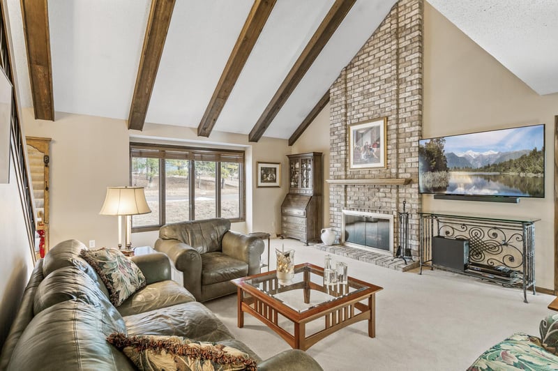 2285 Webber Hills Rd, Orono, MN 55391