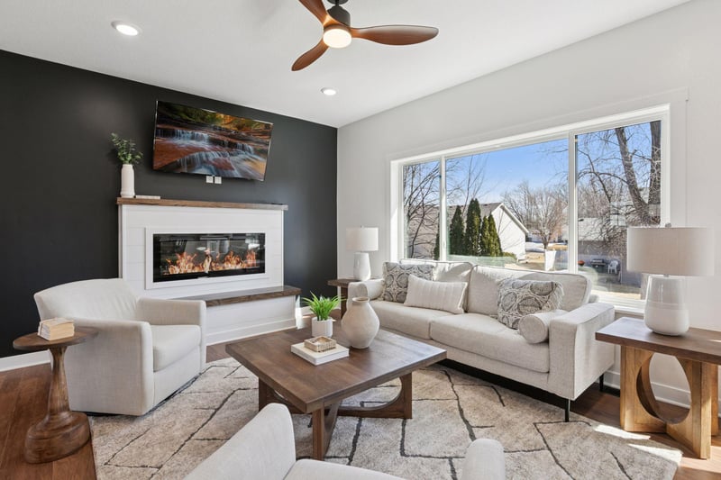 1251 Bellflower Ln NE, Owatonna, MN 55060
