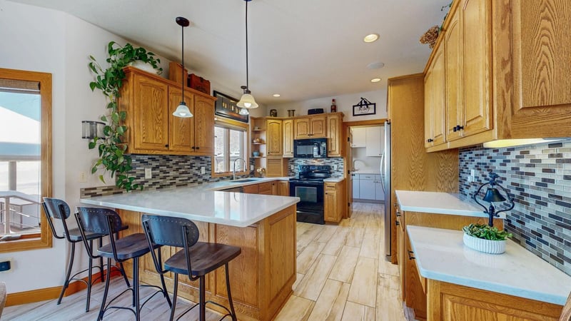 435 Donegal Ln SE, Chatfield, MN 55923