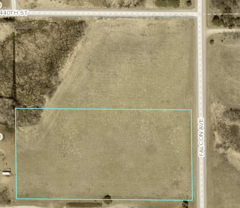 43xx1 Falcon Ave, Harris, MN 55032