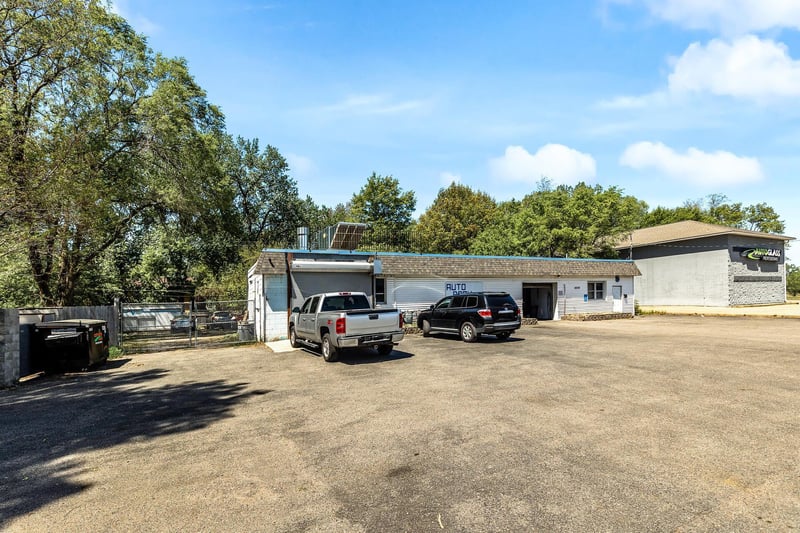 8370 Pierce St NE, Fridley, MN 55432