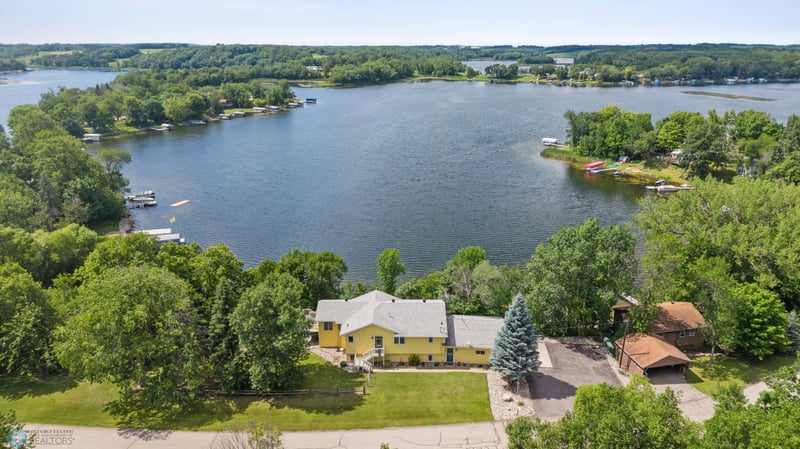 15360 E Summer Island Rd, Lake Park, MN 56554
